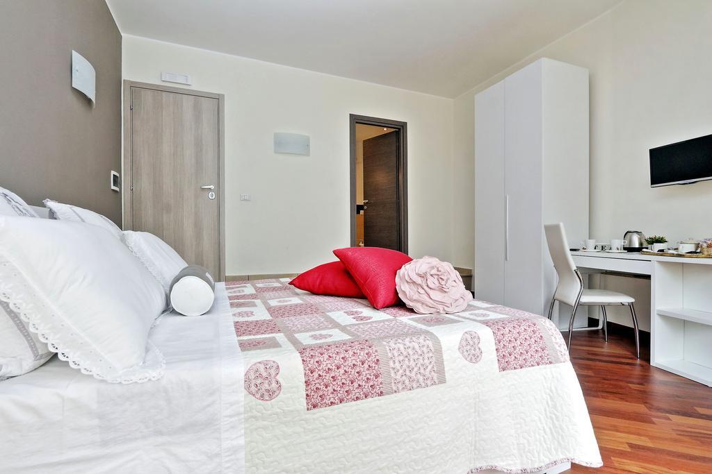 San Pietro Stazione 3* Rome