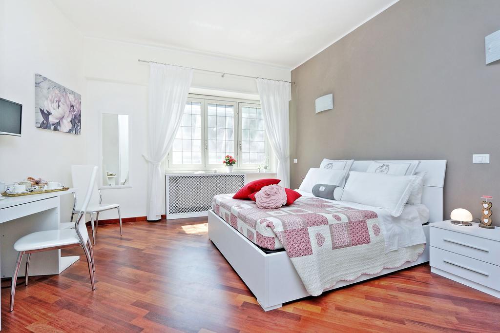 Guest house San Pietro Stazione 3*